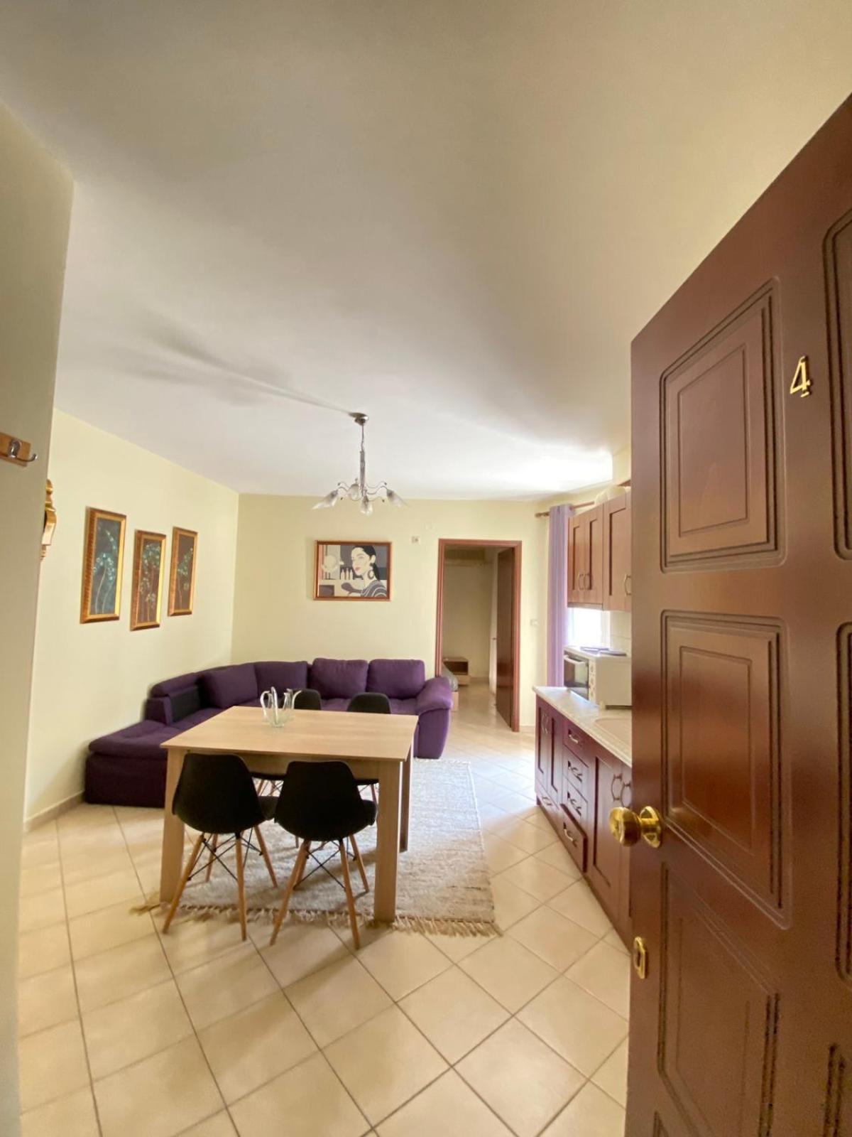 Σοφιτα Φερεσ Apartment Pherrai Exterior foto