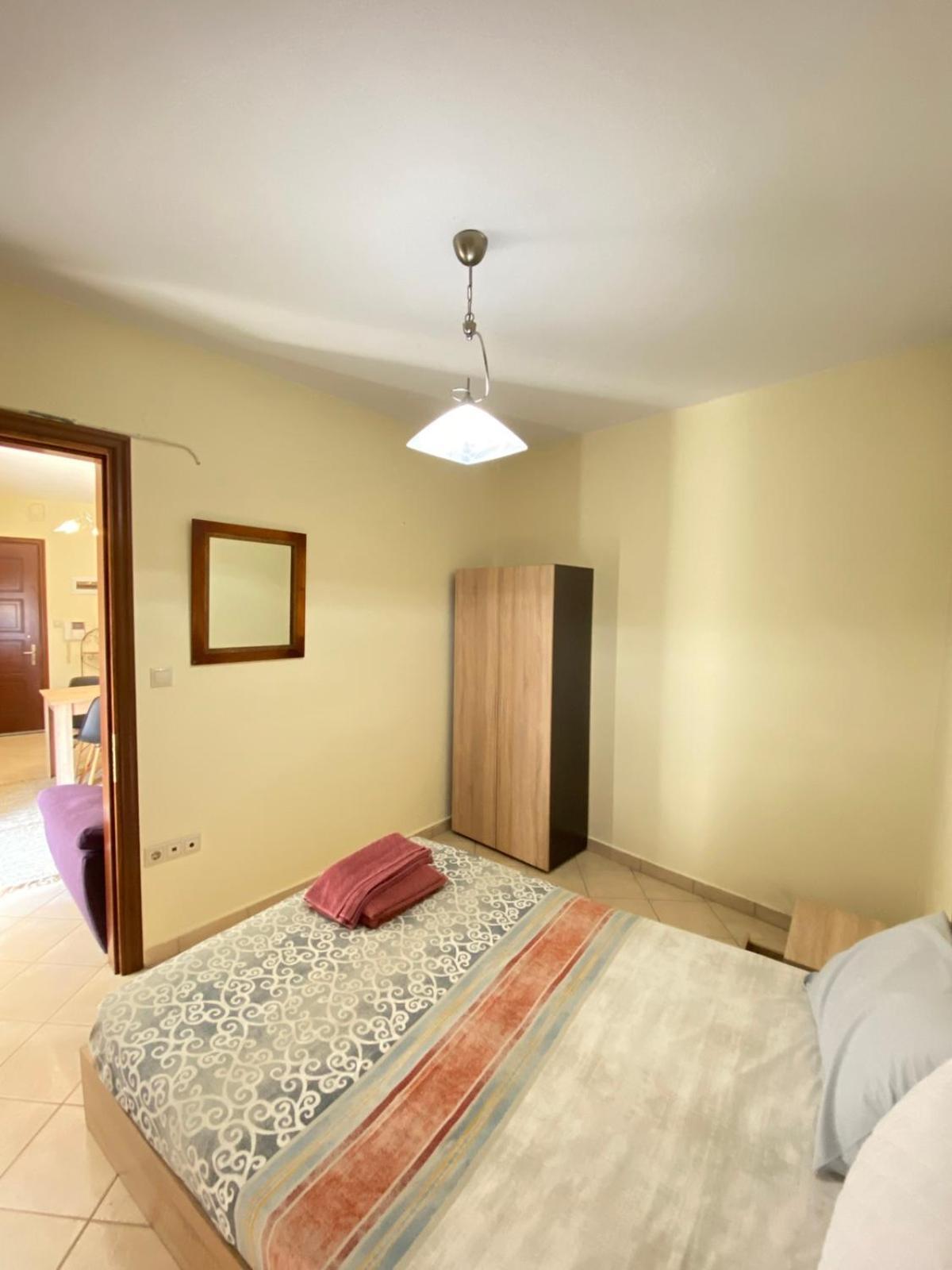 Σοφιτα Φερεσ Apartment Pherrai Exterior foto
